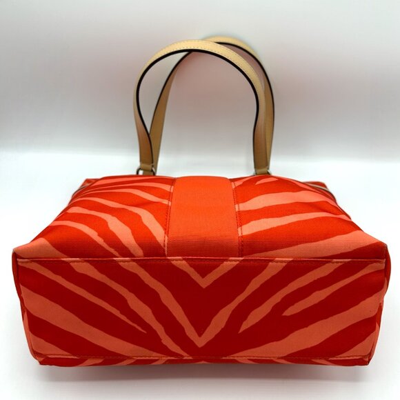 💰SALE💰 COACH Signature Fabric Orange/Tan Zebra Print Tote w/Leather Trim - Picture 6 of 14